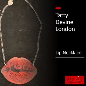 Tatty Devine London Lip Necklace - Red